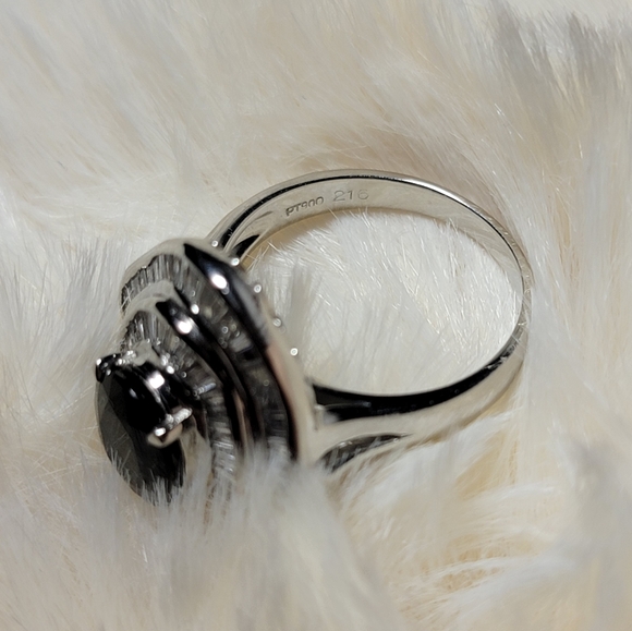 Pt 900 Sapphire ring - Picture 6 of 6